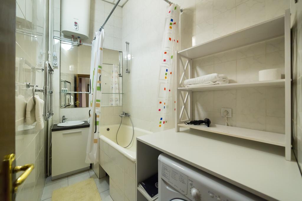 Cozy Apartment In Centre Of Kiev Kültér fotó
